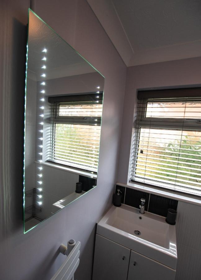 Kings Field Maisonette Eastleigh Εξωτερικό φωτογραφία